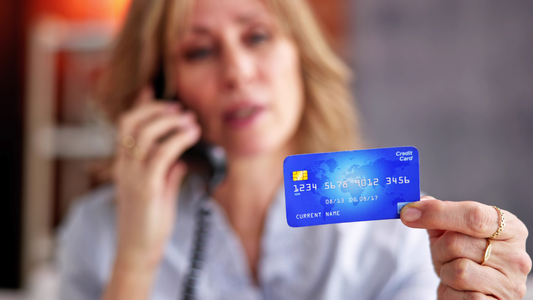 How Do Call Blockers Differentiate Between Trusted Contacts And Scam Numbers? 